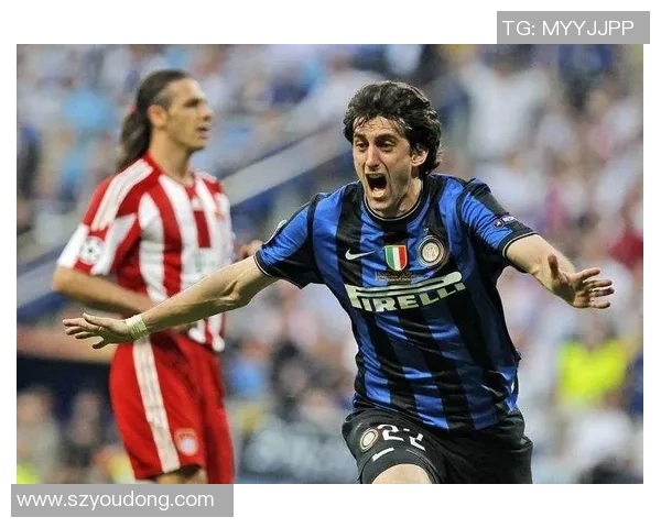 灰太狼化身足球明星 竟与某球星神似 引发网友热议